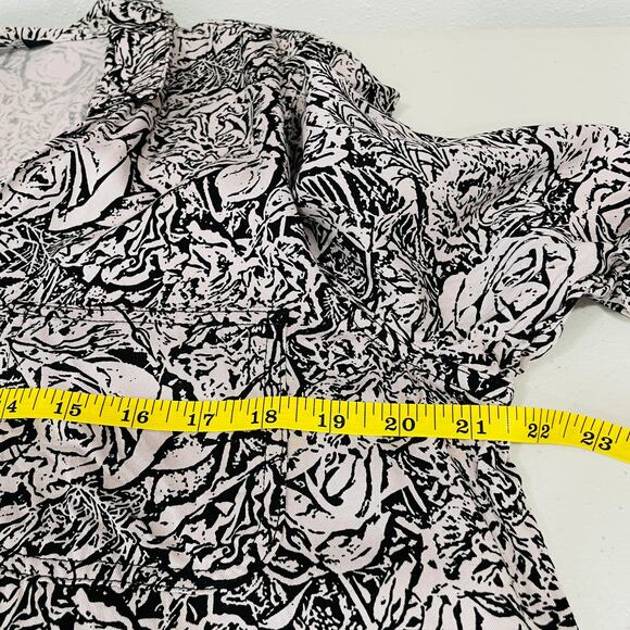 ROCK & REPUBLIC Blush Rose Floral Long Sleeve Roll Tab Button Down Shirt L - Picture 11 of 12